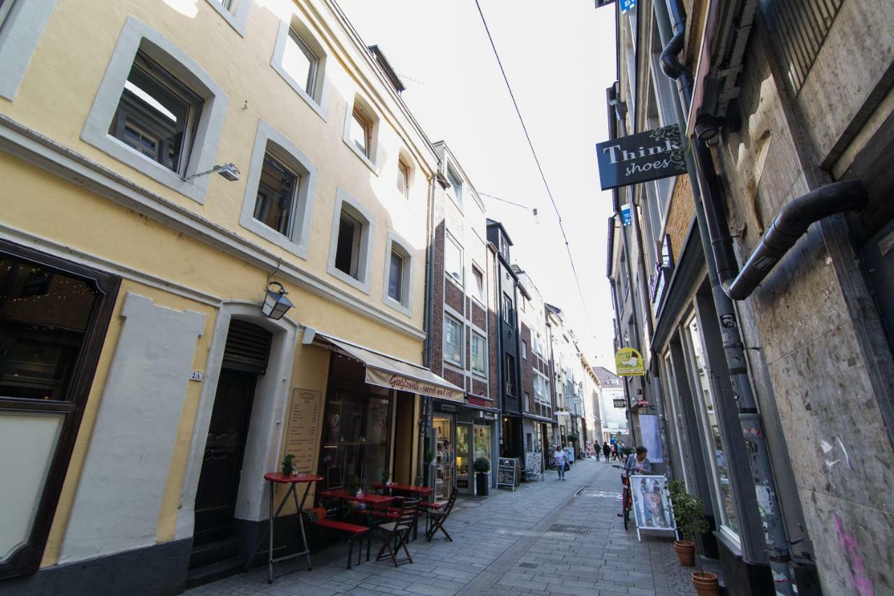 Altstadt Duesseldorf 1 Exterior foto