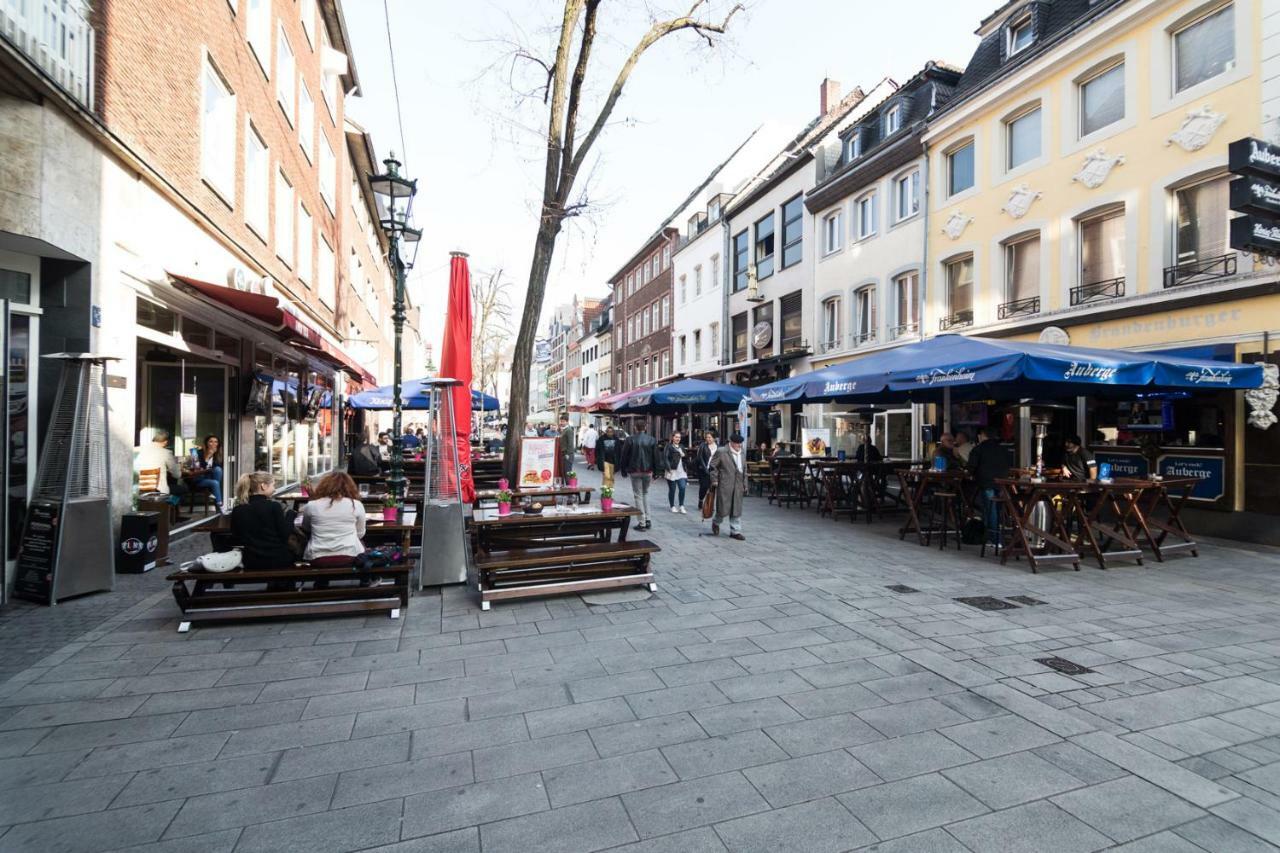 Altstadt Duesseldorf 1 Exterior foto